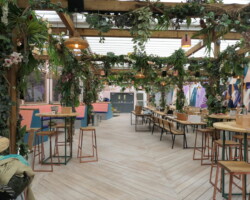 Pop up bar